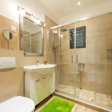 Hortensia-with Private Pool And Beaches Front *