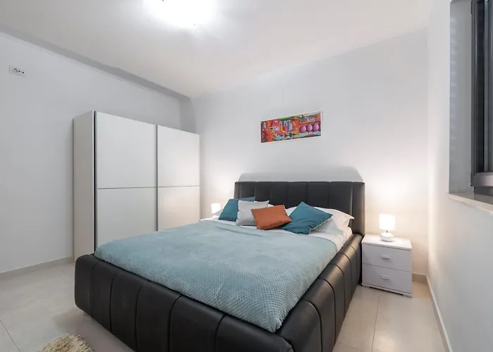 Hortensia-with Private Pool And Beaches Front * Mlini