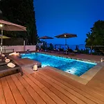 Hortensia-with Private Pool And Beaches Front Вилла *