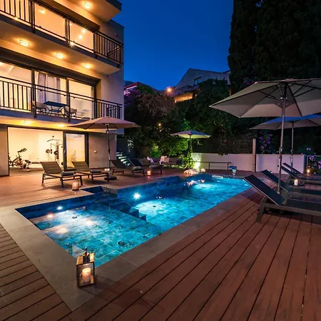 Hortensia-with Private Pool And Beaches Front *