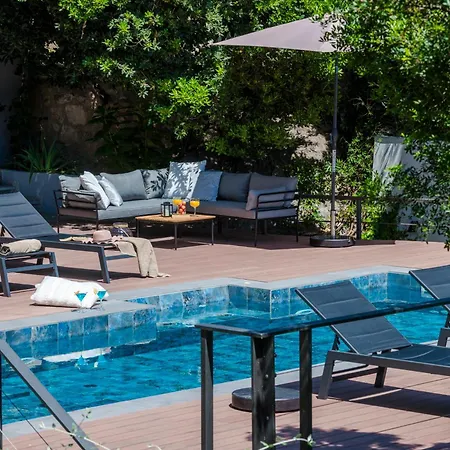 Hortensia-with Private Pool And Beaches Front فيلة
