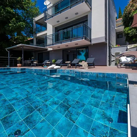 Hortensia-with Private Pool And Beaches Front 빌라 *