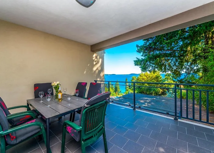 Hortensia-with Private Pool And Beaches Front 别墅 *