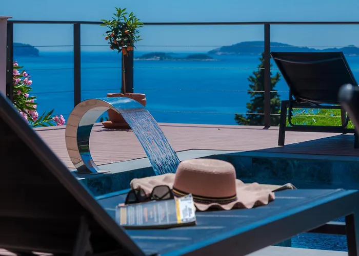 Hortensia-with Private Pool And Beaches Front * Mlini