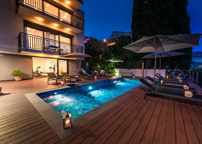 Hortensia-with Private Pool And Beaches Front *