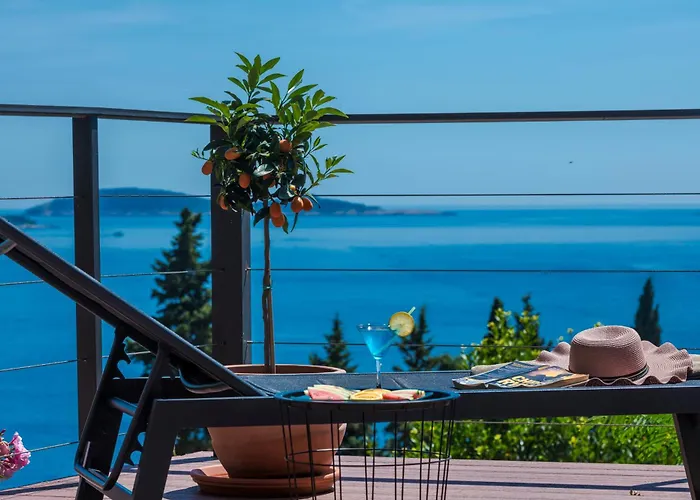 Hortensia-with Private Pool And Beaches Front *